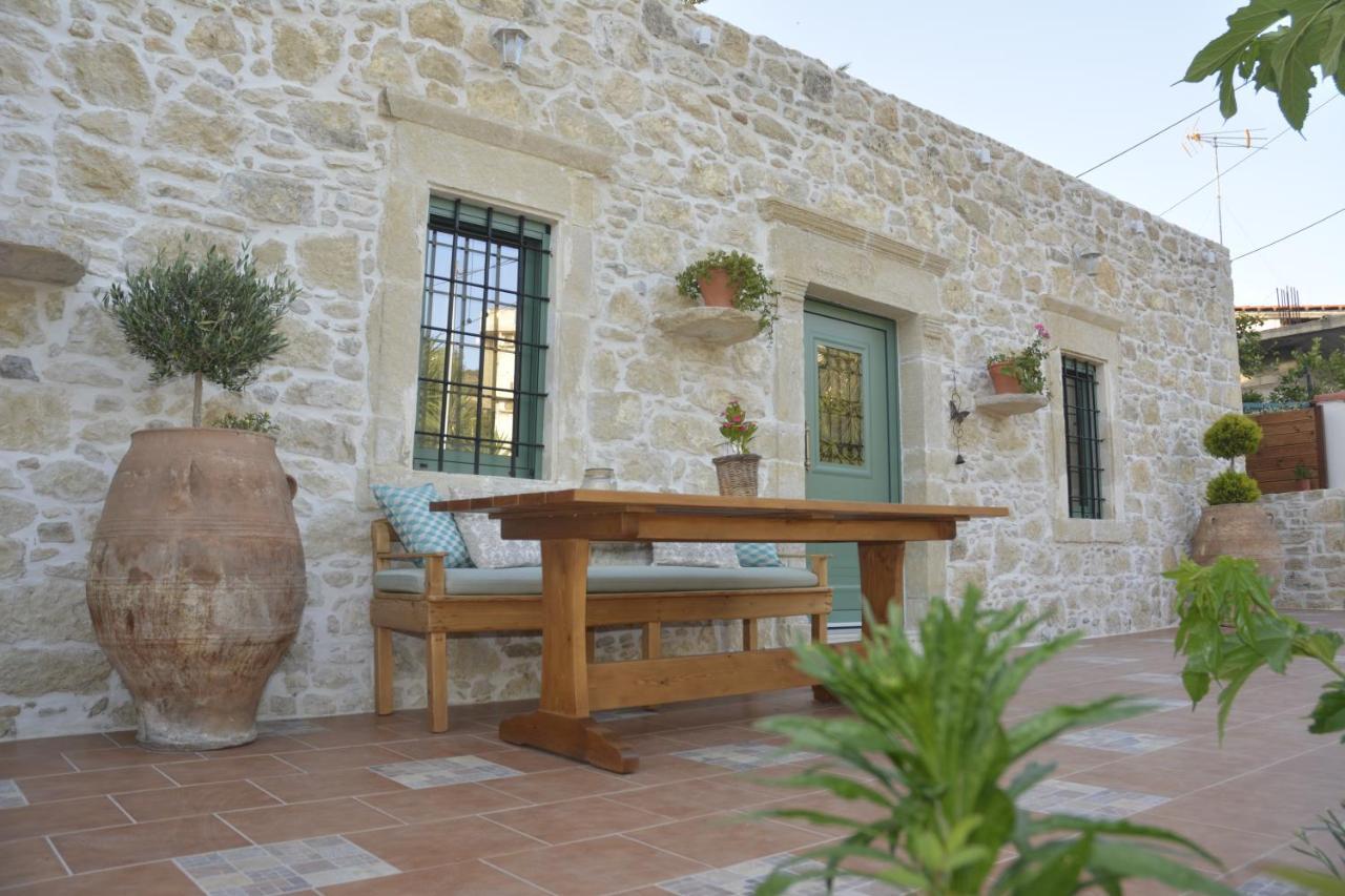 Joakim'S Villa Pitsidia Exterior photo